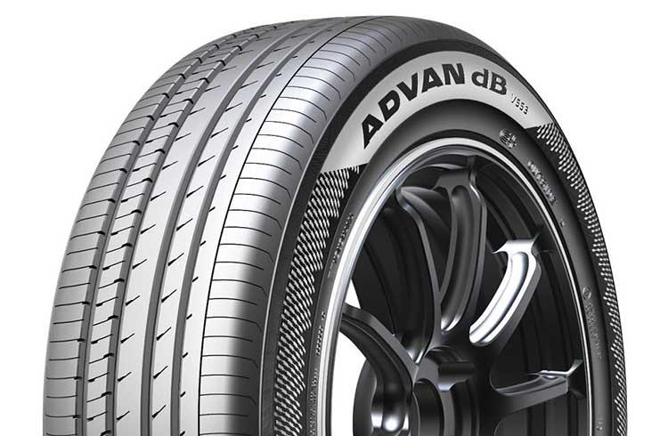 Yokohama Advan dB V553